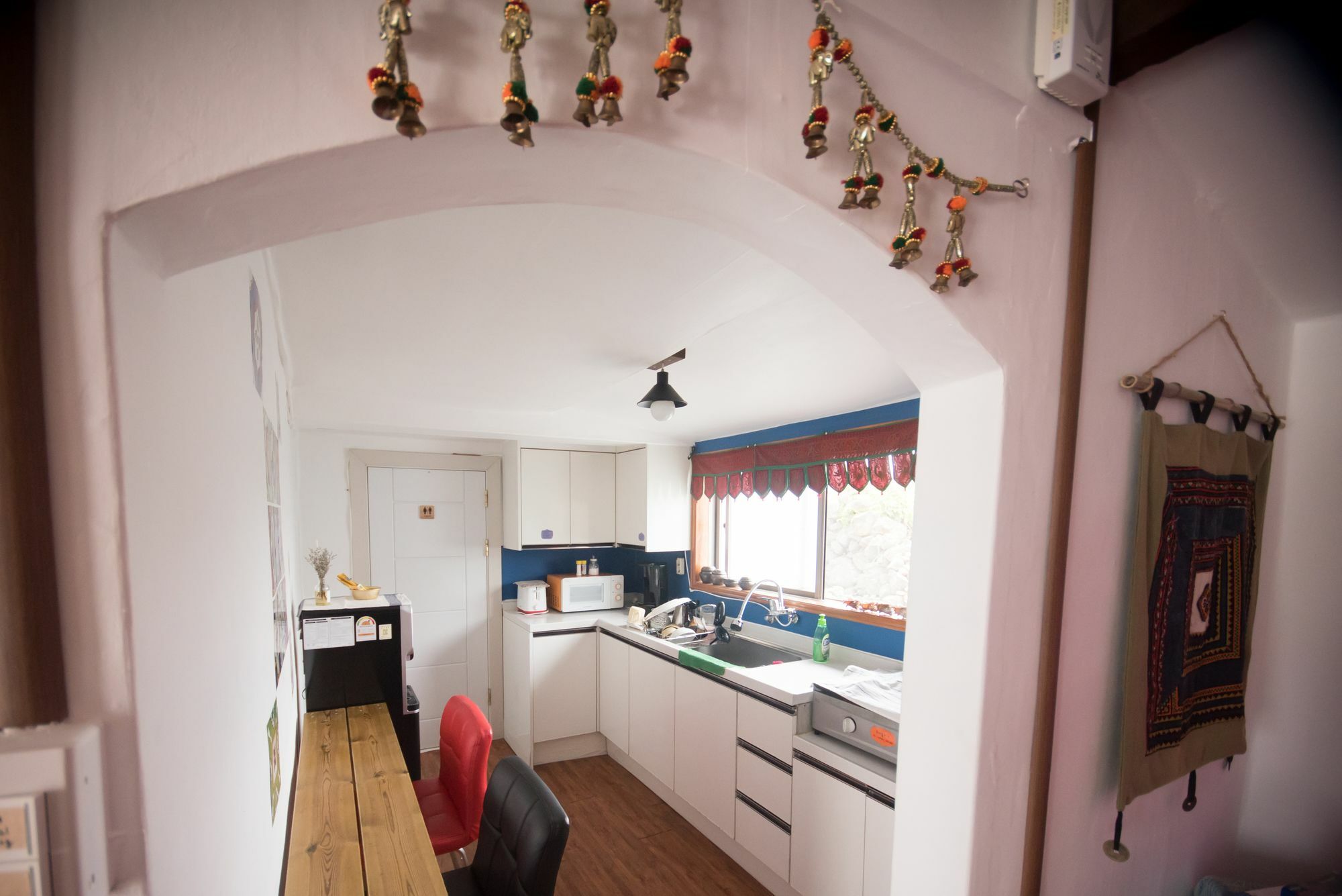 Shanti Shanti Guest House Чеджу Екстериор снимка